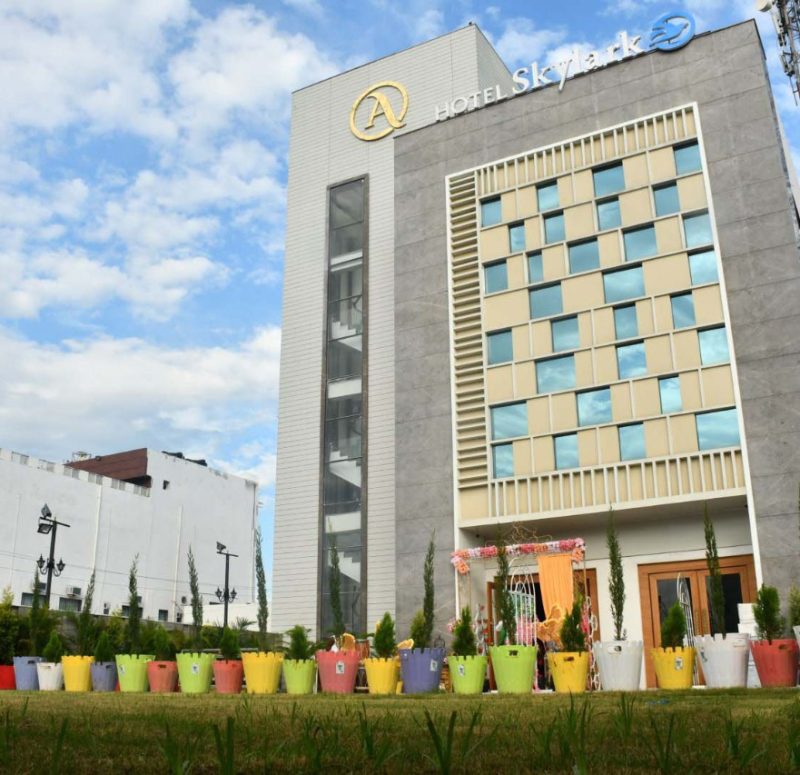 Hotel-Skylark-Bareilly